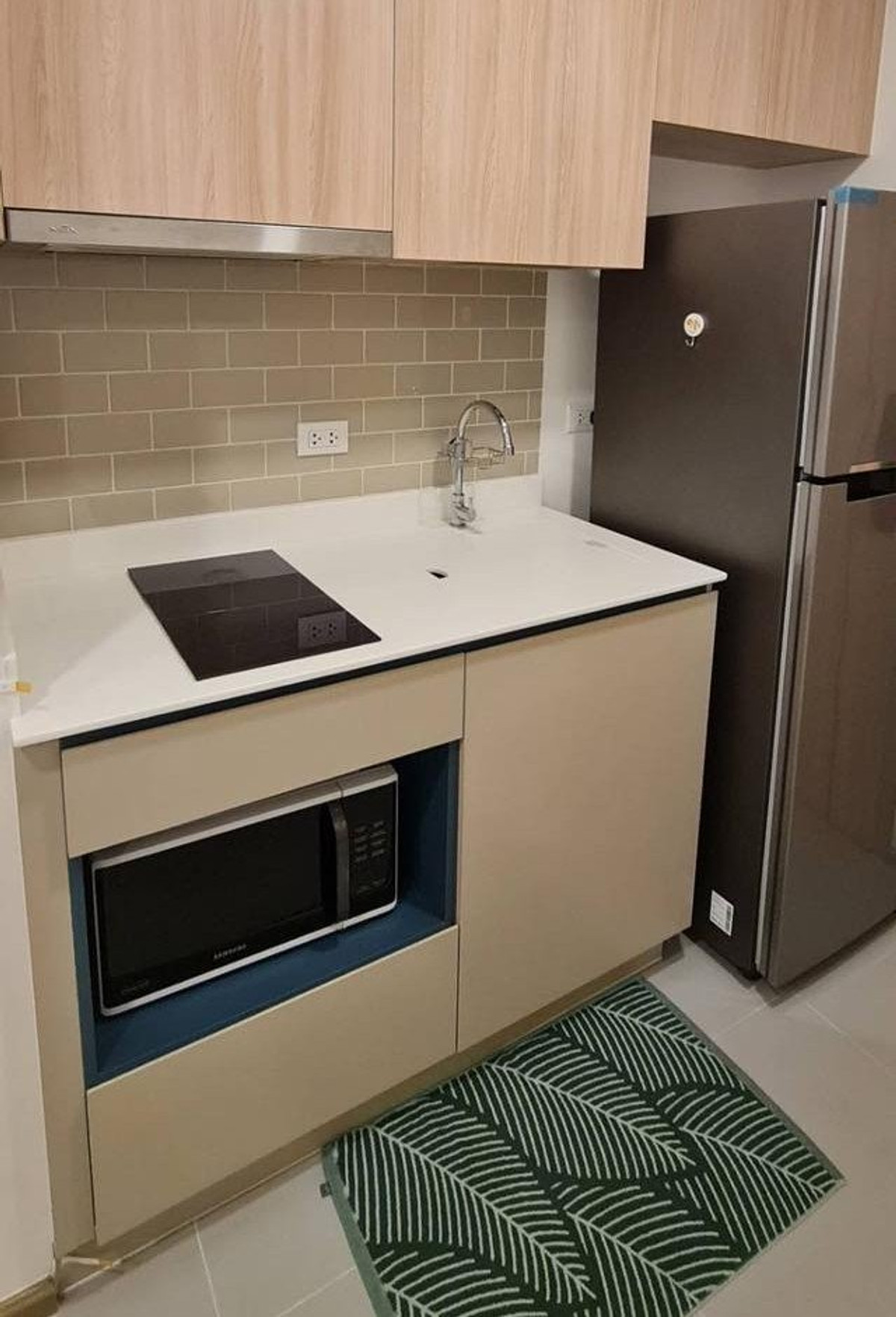 For RentCondoRatchathewi,Phayathai : For Rent ✨ XT PHAYATHAI ✨ 2 Bedrooms, 2 Bathrooms, Fully Furnished and Equipped, Near BTS Phayathai.