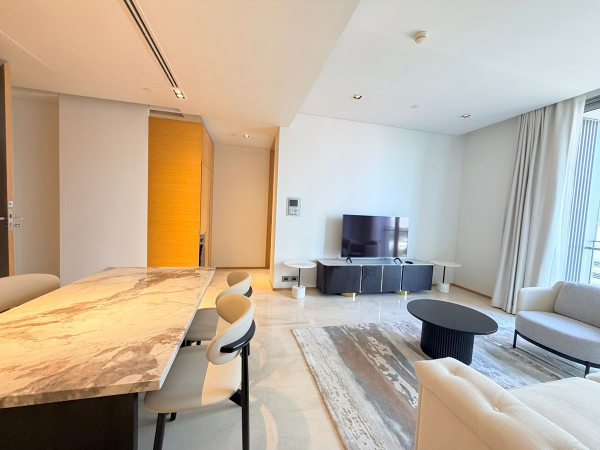For RentCondoSilom, Saladaeng, Bangrak : ✨For Rent | 2 Beds | Saladaeng Residence | Infinity Pool | Lumpini Park | Sky Lounge |  BTS Sala Daeng | MRT Silom