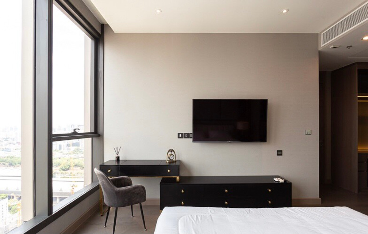 ให้เช่าคอนโดพระราม 9 เพชรบุรีตัดใหม่ RCA : FOR RENT - 2 BEDROOM 77 SQ.M-  READY TO MOVE IN - CALL NOW 094-641-5974