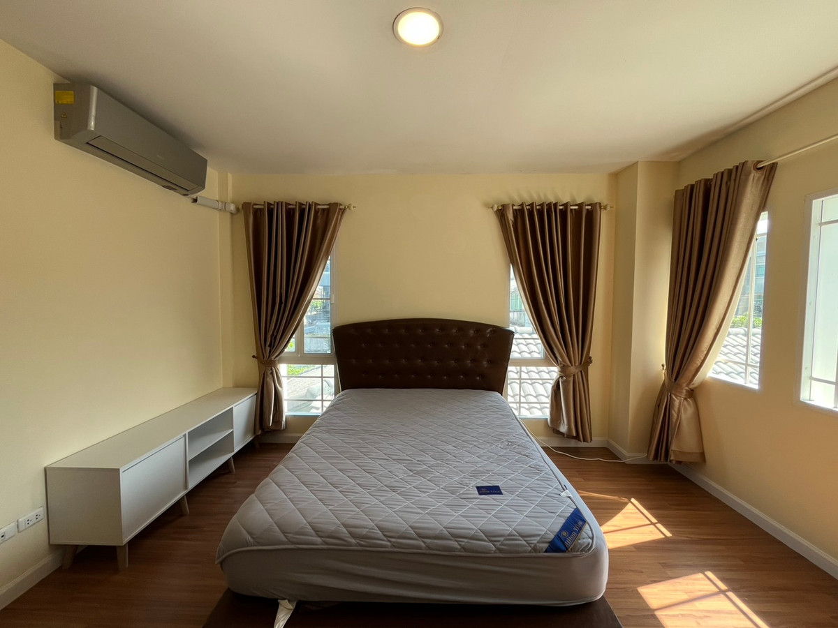 For SaleHousePattanakan, Srinakarin : 🏡 Large detached house for sale. Manthana Village, Krungthep Kreetha 7 | Luxury house, Krungthep Kreetha | Near Peeraphong FIFA International School | 087-808-3690