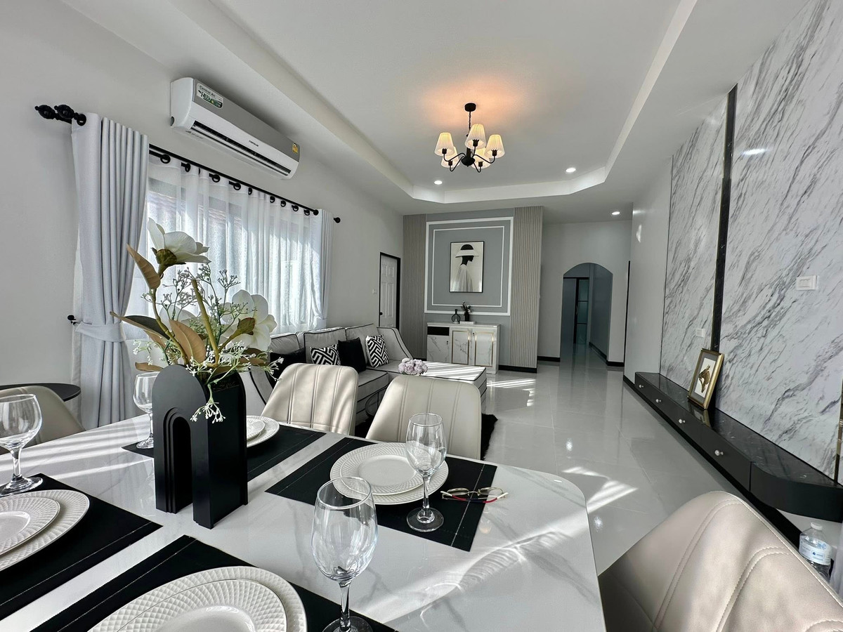 For SalePattaya, Bangsaen, Chonburi : Newly renovated house ✨ Raviporn City Home / 3 Bedrooms (FOR SALE) BEWN041