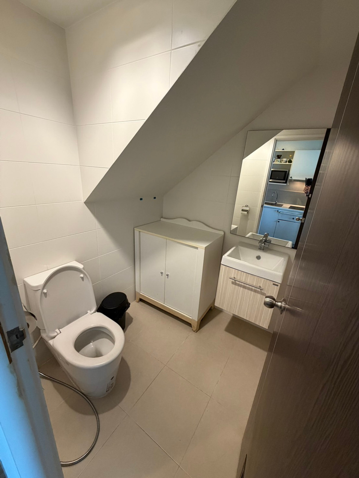 For RentCondoBangna, Bearing, Lasalle : For rent 📍 Knightsbridge Bearing 📍 Fully furnished with appliances. Near BTS Bearing.