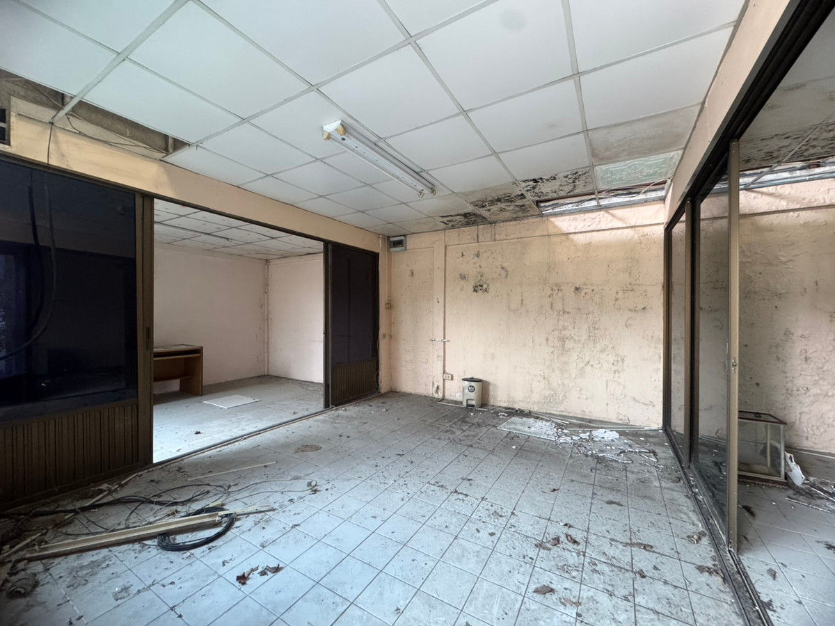 โกดังเกษตร นวมินทร์ ลาดปลาเค้า : ขาย/ให้เช่าโกดัง ซอยนวมินท์85 เหมาะ...ทำคลังสินค้า อู่ซ่อมรถ โรงงานเฟอนิเจอร์ (N.1414)