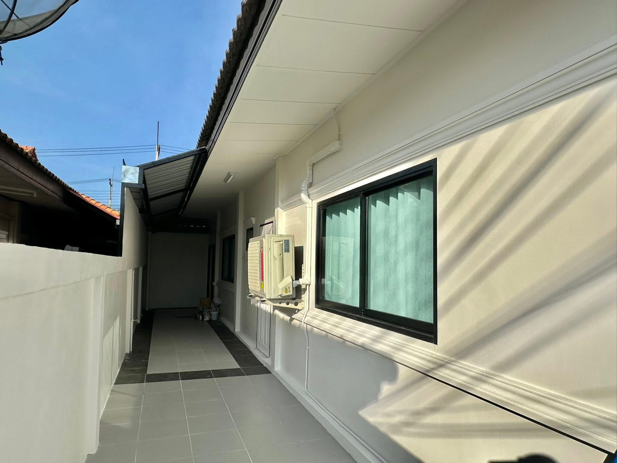 For SalePattaya, Bangsaen, Chonburi : Newly renovated house ✨ Raviporn City Home / 3 Bedrooms (FOR SALE) BEWN041