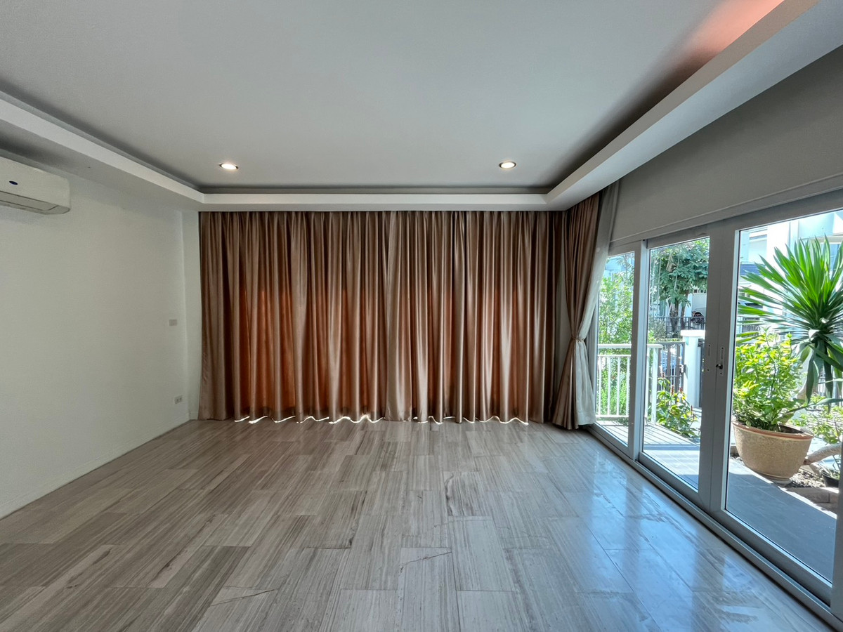 For SaleHousePattanakan, Srinakarin : 🏡 Large detached house for sale. Manthana Village, Krungthep Kreetha 7 | Luxury house, Krungthep Kreetha | Near Peeraphong FIFA International School | 087-808-3690