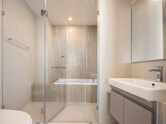 For SaleCondoSriracha Laem Chabang Ban Bueng : 🔥Urgent Sale🔥 Hampton Sriracha, near Assumption School Sriracha, fully furnished, ready to move in.