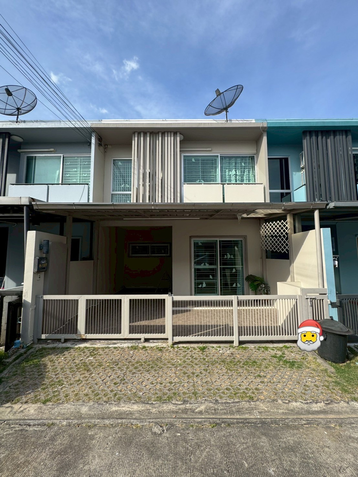 ให้เช่าทาวน์โฮมโชคชัย4 ลาดพร้าว71 : #ให้เช่าทาวน์โฮม2ชั้น โครงการ Theplantciti 3 ห้องนอน 2 ห้องน้ำ จอดรถ2คัน พร้อมเฟอร์นิเจอร์ ใกล้MRTลาดพร้าว71 ราคาเช่า 23,000 /เดือน #รวมส่วนกลาง #เลี้ยงน้องแมวได้