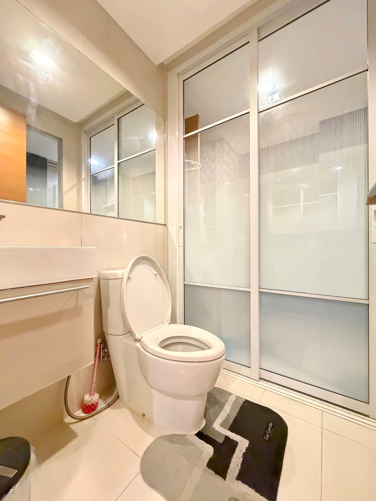 ให้เช่าคอนโดรัชดา ห้วยขวาง : 9731♛ให้เช่าคอนโด 1 ห้องนอน♙ริทึ่ม รัชดา-ห้วยขวาง♜MRTห้วยขวาง∞099-5919653,065-9423251🜲Line@sureresidence