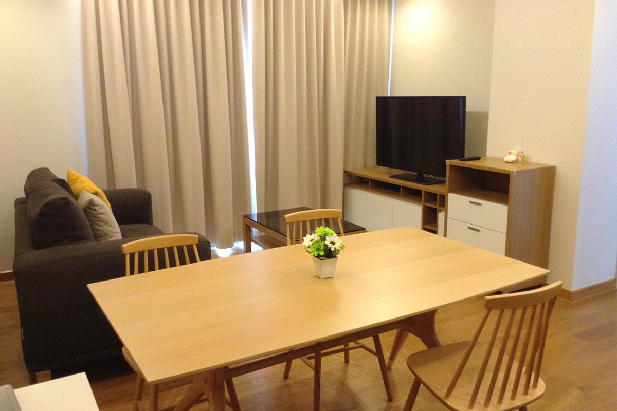 ให้เช่าคอนโดสุขุมวิท อโศก ทองหล่อ : ให้เช่าเวีย โบทานี ห้องมุม เงียบสงบ