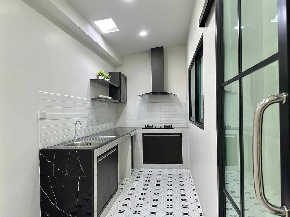 For SalePattaya, Bangsaen, Chonburi : Newly renovated house ✨ Raviporn City Home / 3 Bedrooms (FOR SALE) BEWN041