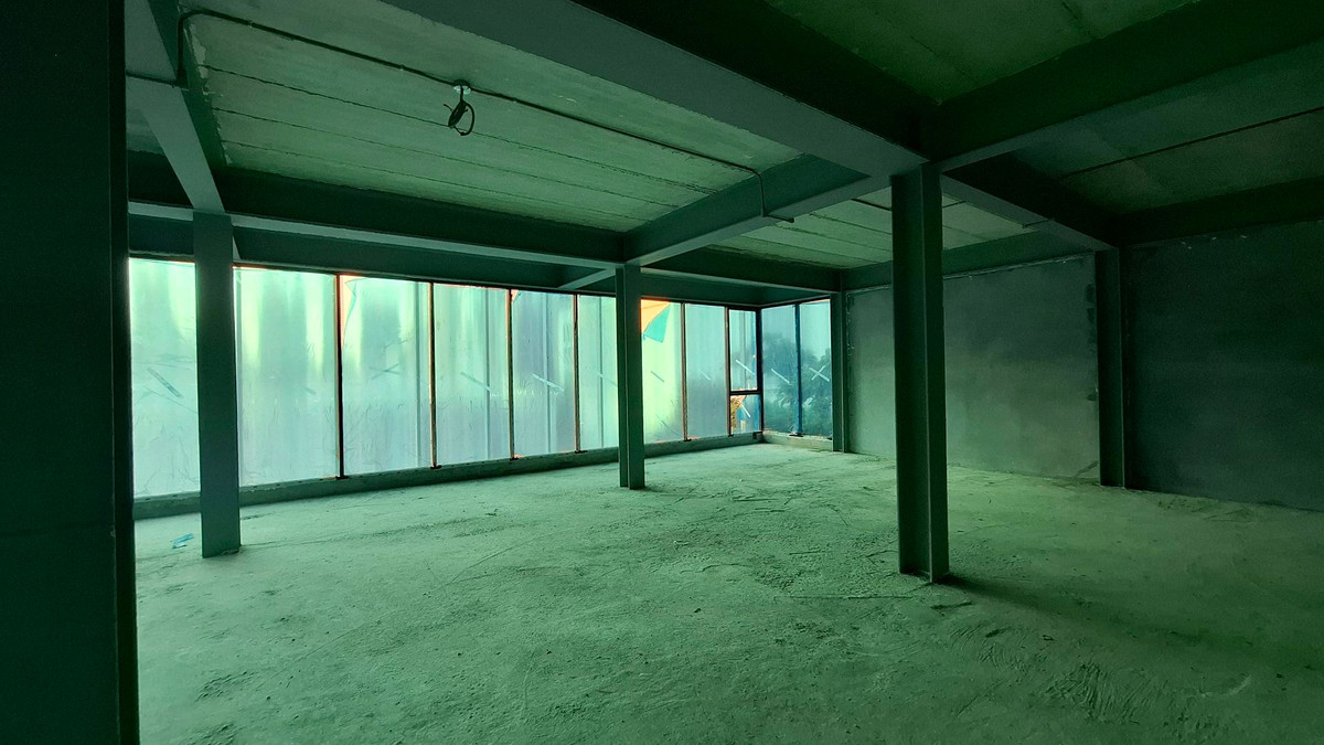 For RentRetail SpaceWitthayu, Chidlom, Langsuan, Ploenchit : 📍 Premium Commercial Space for Rent — 300 m Walk to BTS Ploenchit