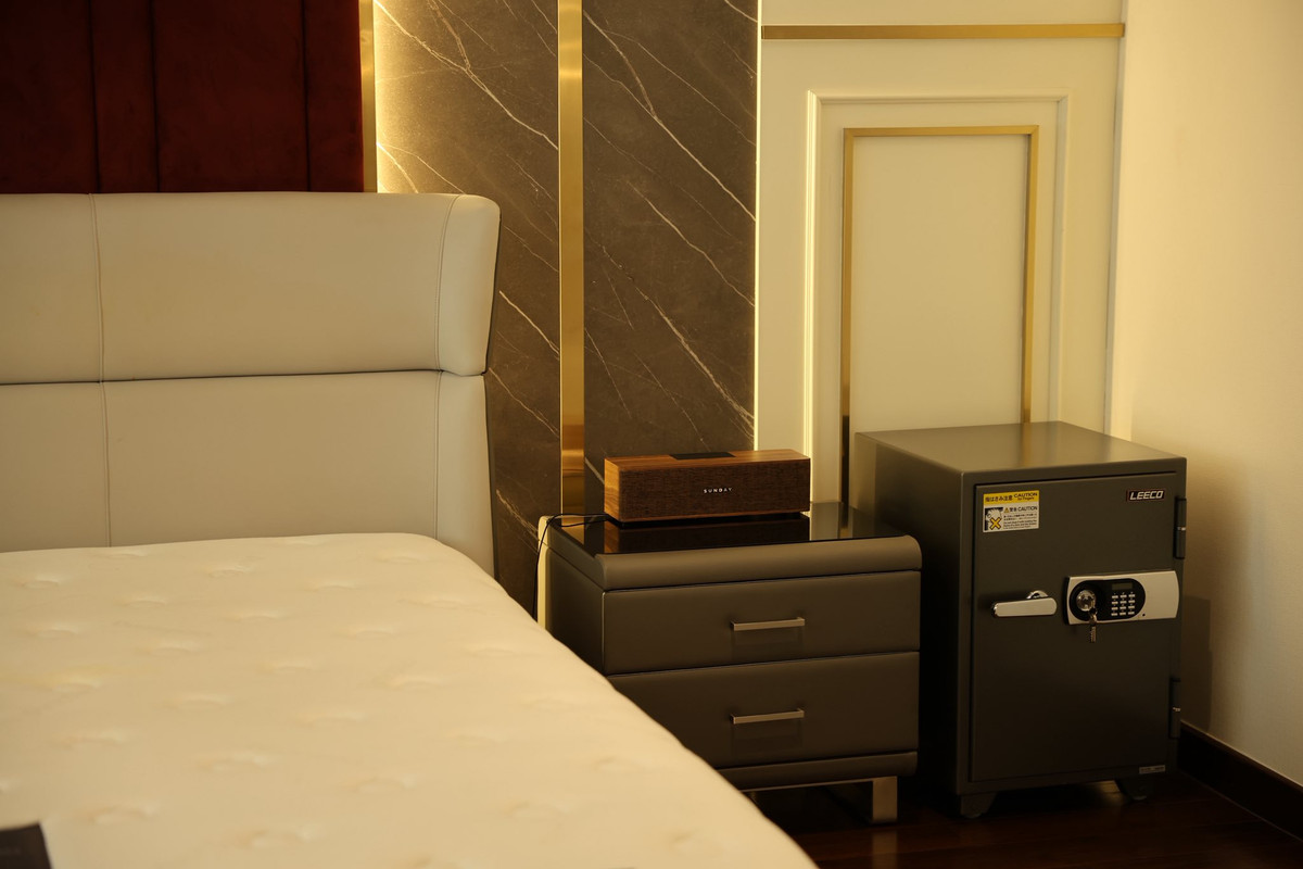 บ้านลาดกระบัง สุวรรณภูมิ : Perfect Masterpiece Sukhumvit 77 บ้านเดี่ยวหรู 5 ห้องนอน พร้อมฟังก์ชันครบ Please call: 062-496-6454