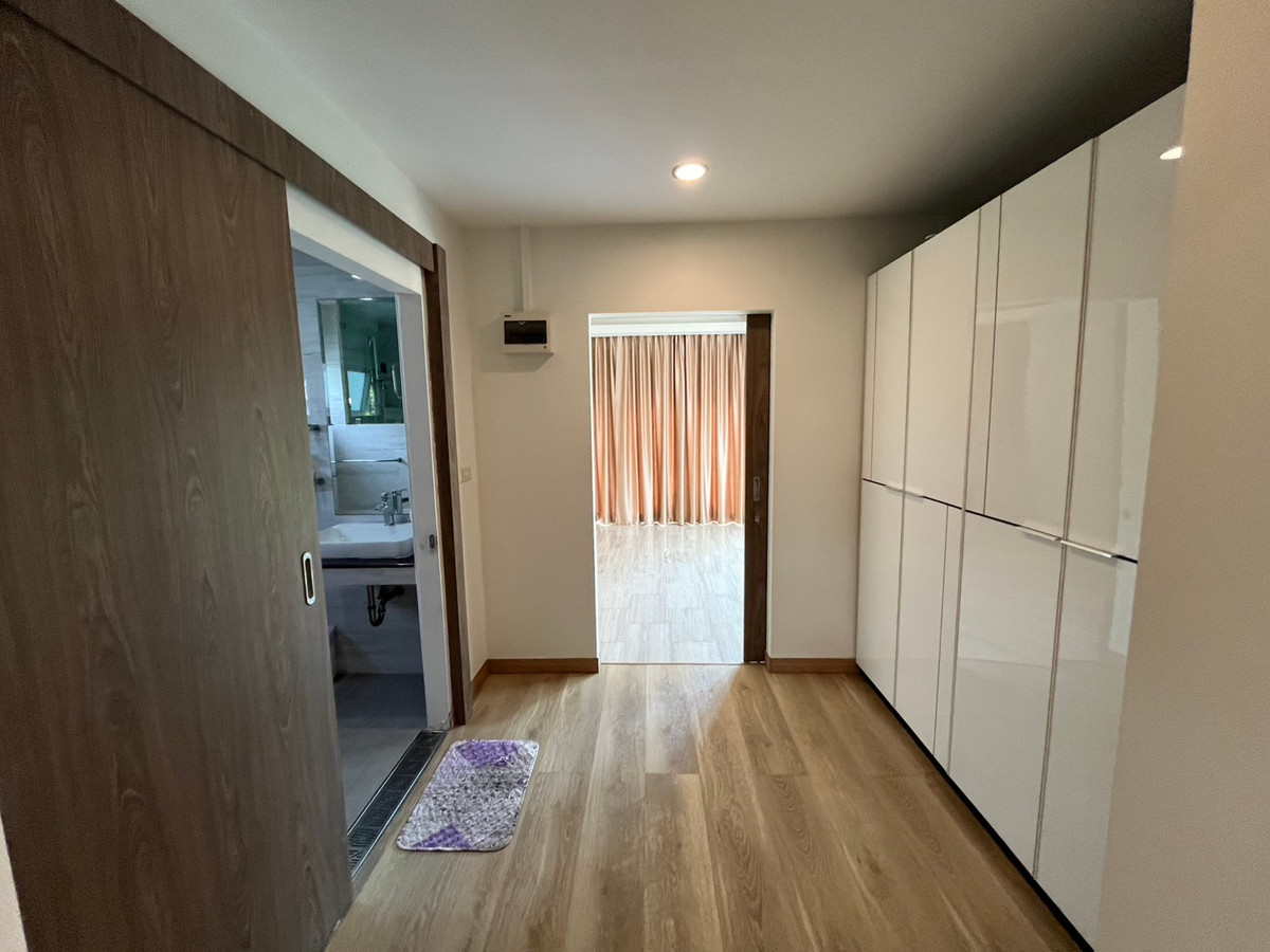 For SaleHousePattanakan, Srinakarin : 🏡 Large detached house for sale. Manthana Village, Krungthep Kreetha 7 | Luxury house, Krungthep Kreetha | Near Peeraphong FIFA International School | 087-808-3690