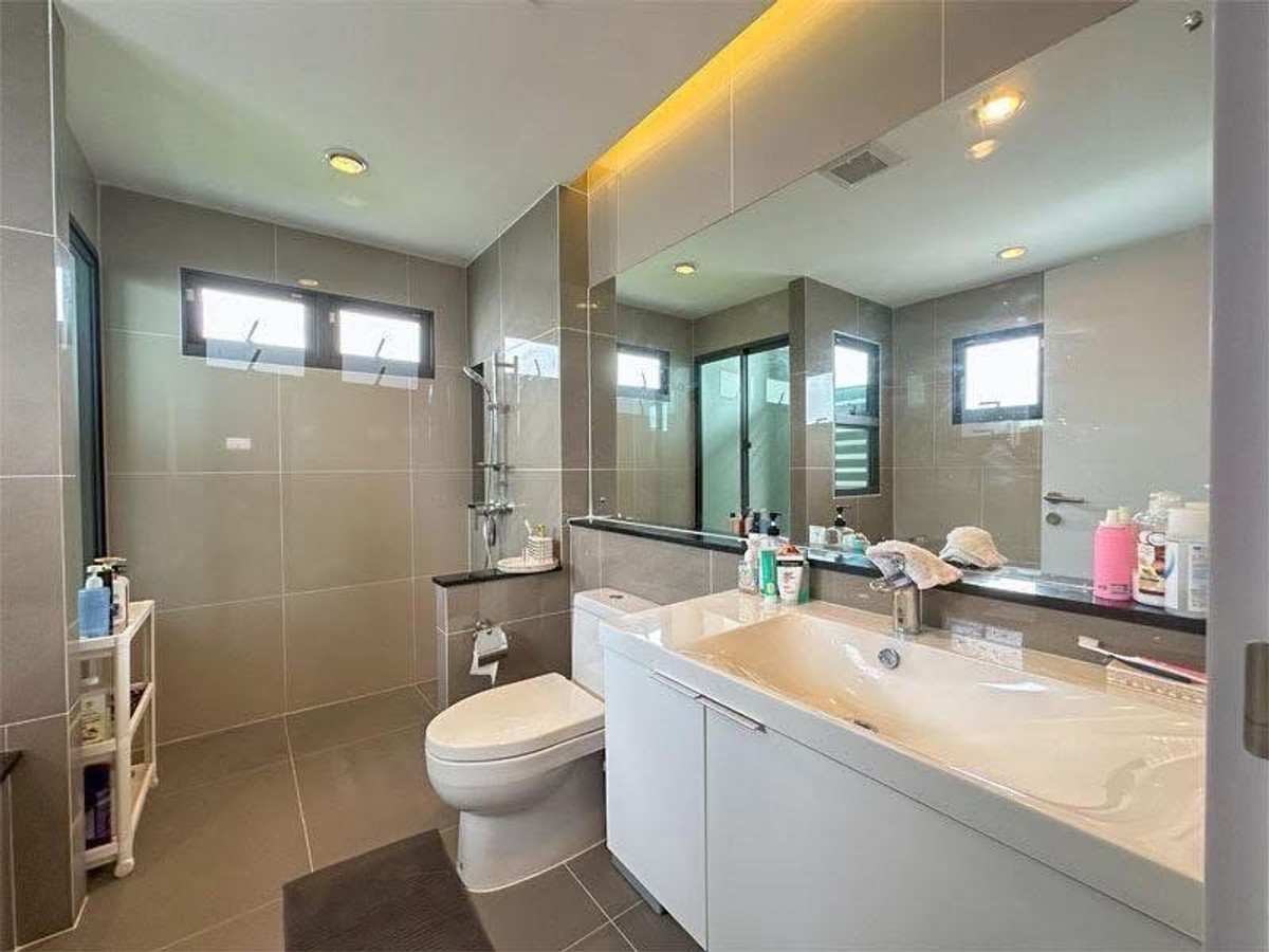 ขายบ้านบางแค เพชรเกษม : ภัสสร พุทธมณฑลสาย 2 - บางแวก / 4 ห้องนอน (ขาย), Passorn Bhuddhamonthon Sai 2 - Bangwag / 4 Bedrooms (FOR SALE) BALL229