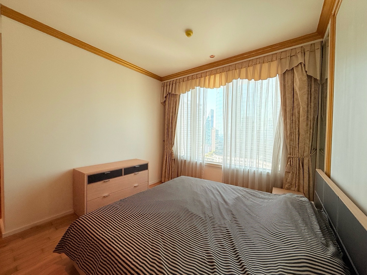 CondoSathorn, Narathiwat : For Rent & Sale The Empire Place 2 Bed 114 Sqm BTS Chongnonsi 