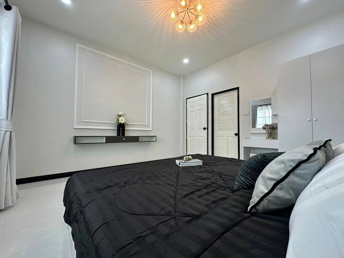 For SalePattaya, Bangsaen, Chonburi : Newly renovated house ✨ Raviporn City Home / 3 Bedrooms (FOR SALE) BEWN041