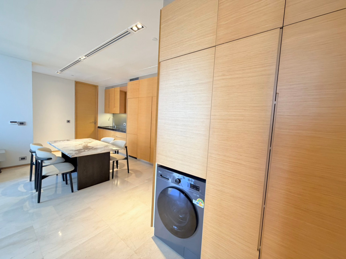 For RentCondoSilom, Saladaeng, Bangrak : ✨For Rent | 2 Beds | Saladaeng Residence | Infinity Pool | Lumpini Park | Sky Lounge |  BTS Sala Daeng | MRT Silom