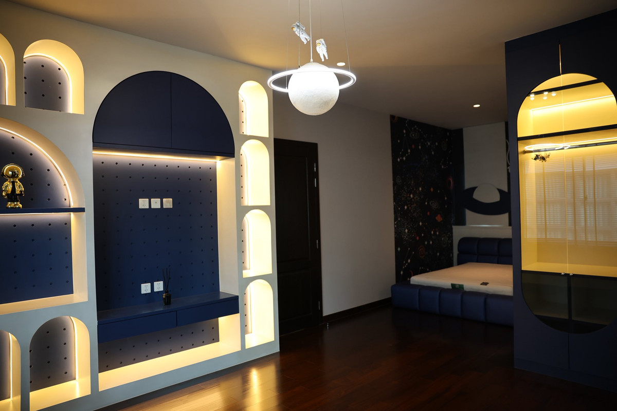 บ้านลาดกระบัง สุวรรณภูมิ : Perfect Masterpiece Sukhumvit 77 บ้านเดี่ยวหรู 5 ห้องนอน พร้อมฟังก์ชันครบ Please call: 062-496-6454