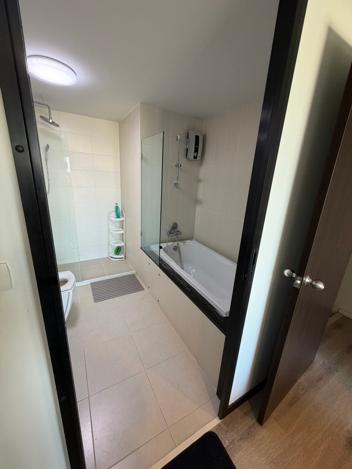 For RentCondoBangna, Bearing, Lasalle : For rent 📍 Knightsbridge Bearing 📍 Fully furnished with appliances. Near BTS Bearing.