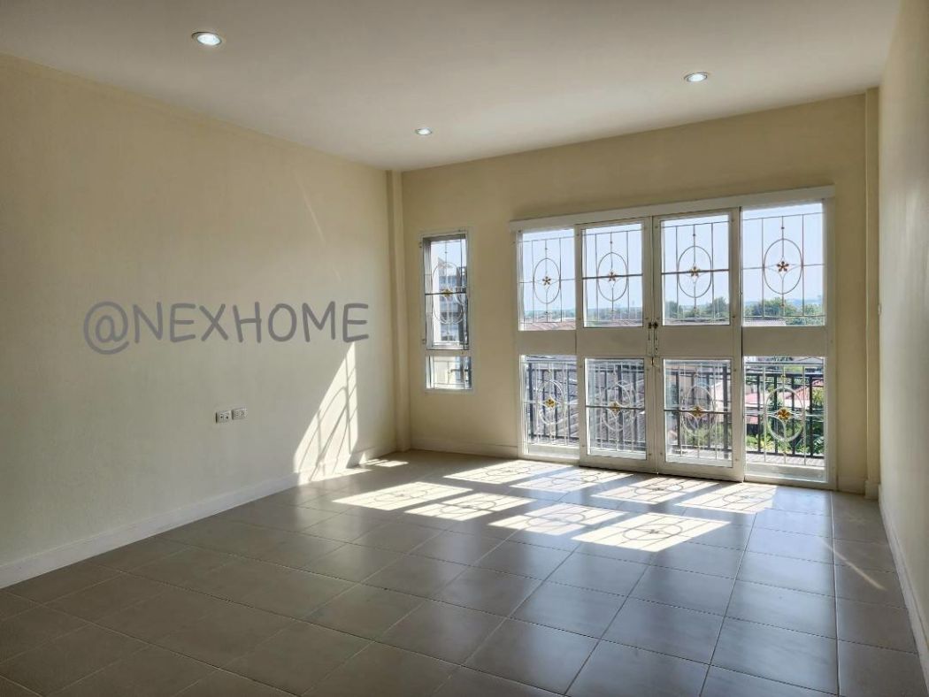 For RentShop HouseNonthaburi, Bang Yai, Bangbuathong : Commercial building for rent in Vision Smart Life project, 18 sq.wa, near Bang Phlu Rattanathibet BTS station.