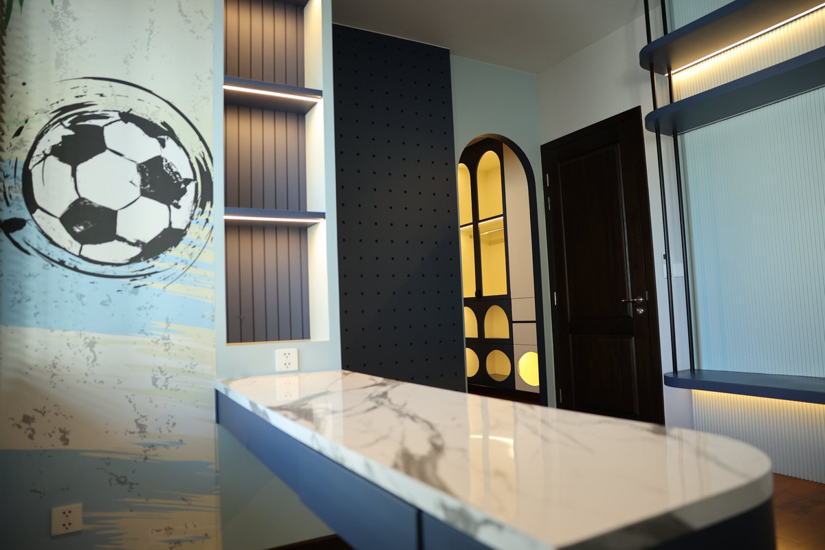 บ้านลาดกระบัง สุวรรณภูมิ : Perfect Masterpiece Sukhumvit 77 บ้านเดี่ยวหรู 5 ห้องนอน พร้อมฟังก์ชันครบ Please call: 062-496-6454