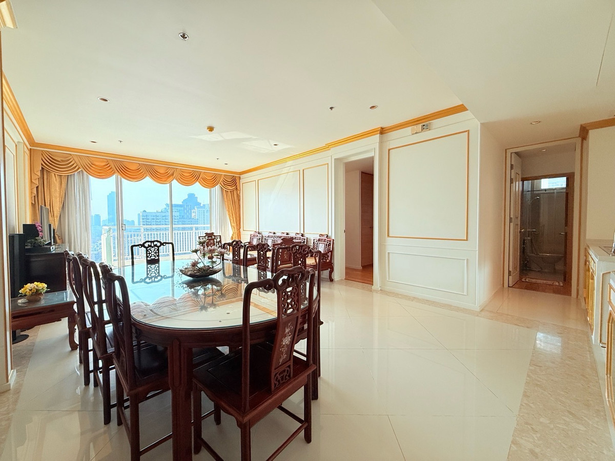 CondoSathorn, Narathiwat : For Rent & Sale The Empire Place 2 Bed 114 Sqm BTS Chongnonsi 