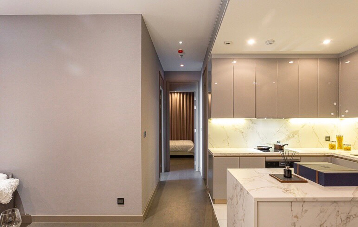 ให้เช่าคอนโดพระราม 9 เพชรบุรีตัดใหม่ RCA : FOR RENT - 2 BEDROOM 77 SQ.M-  READY TO MOVE IN - CALL NOW 094-641-5974