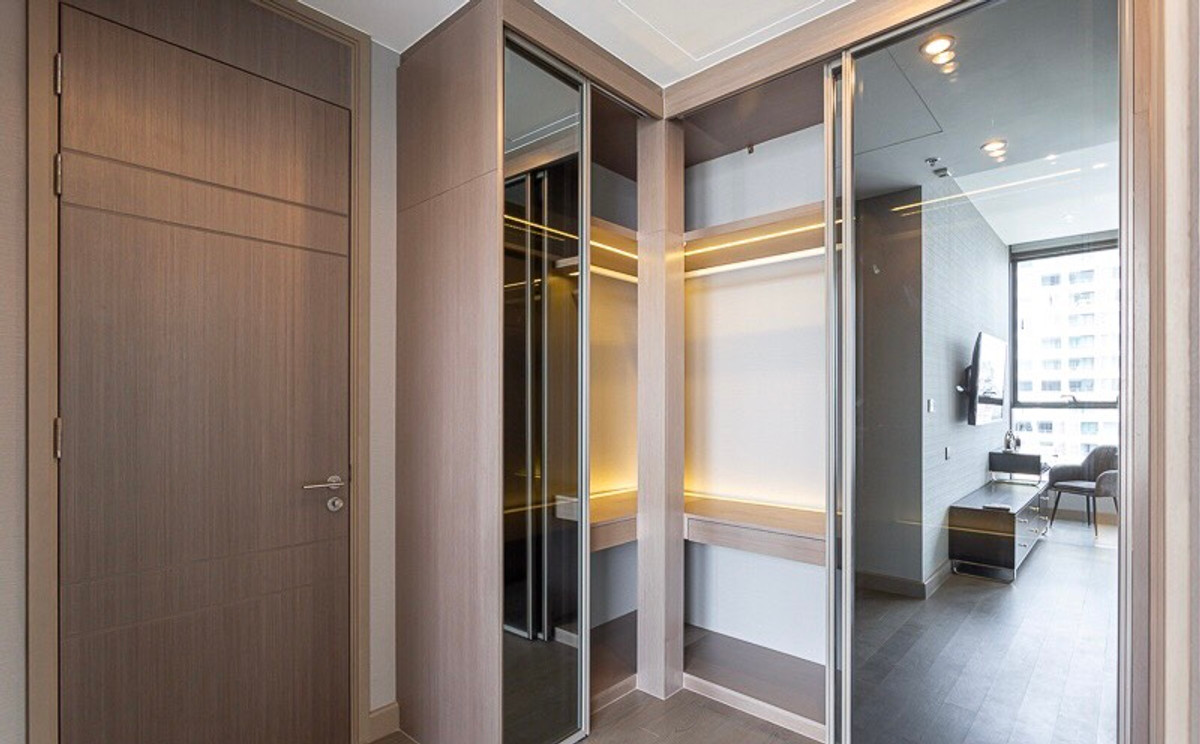 ให้เช่าคอนโดพระราม 9 เพชรบุรีตัดใหม่ RCA : FOR RENT - 2 BEDROOM 77 SQ.M-  READY TO MOVE IN - CALL NOW 094-641-5974