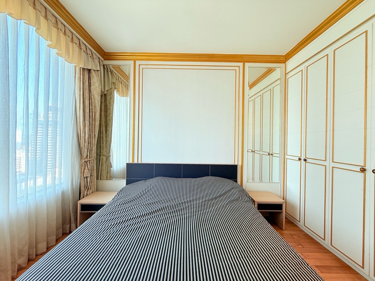 CondoSathorn, Narathiwat : For Rent & Sale The Empire Place 2 Bed 114 Sqm BTS Chongnonsi 