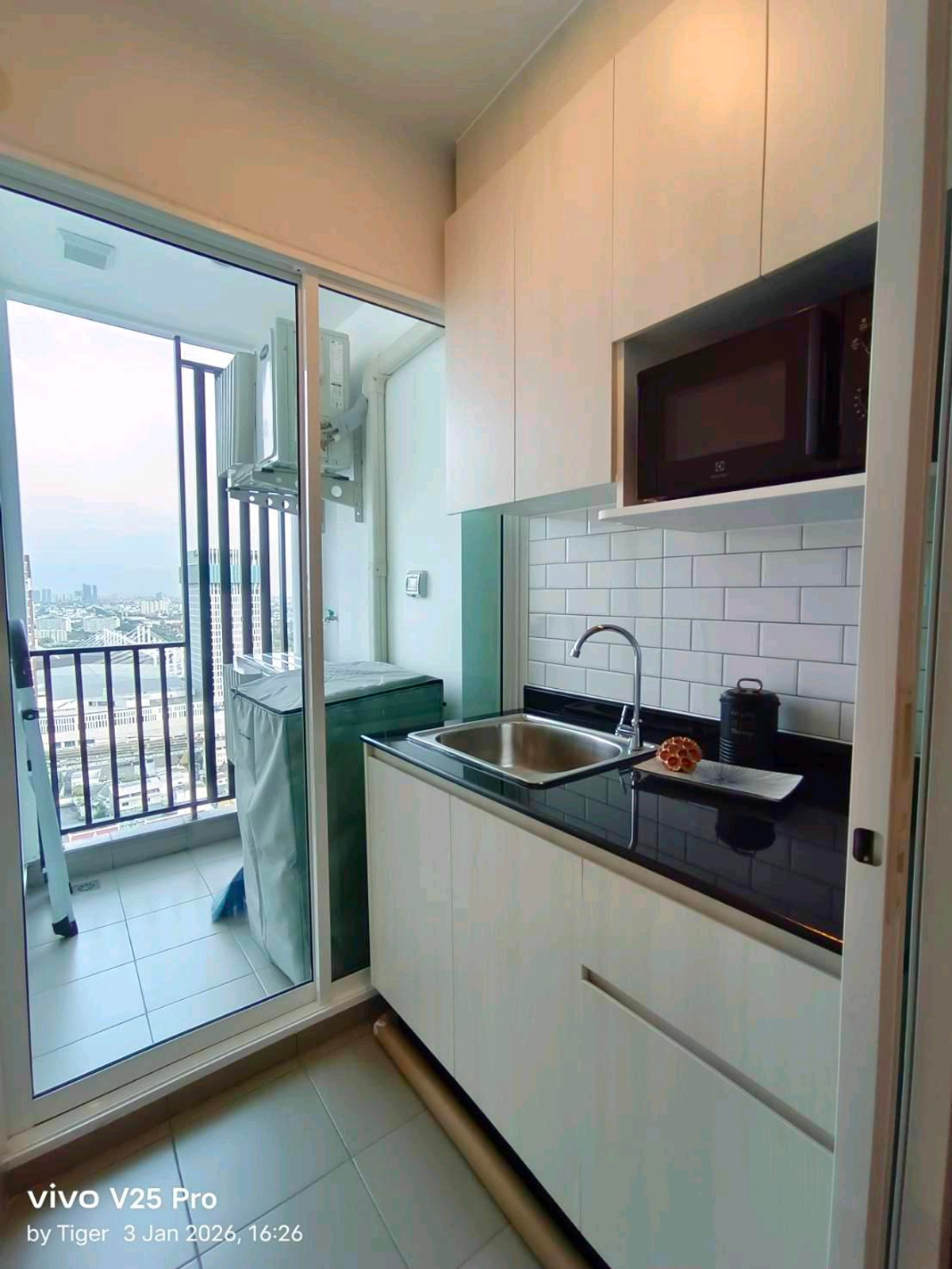 ให้เช่าคอนโดบางนา แบริ่ง ลาซาล : 🔥ให้เช่าด่วน🔥Regent Home Bangna (โครงการใหม่) ห้องสวยมาก วิวสวย เฟอร์นิเจอร์ - เครื่องใช้ไฟฟ้าครบ พร้อมเข้าอยู่ เดินทางสะดวก ใกล้ BTS บางนา ❗