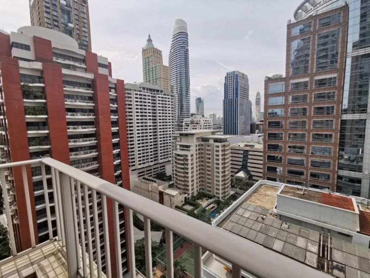 For RentCondoWitthayu, Chidlom, Langsuan, Ploenchit : 28/01/2026, Rent a luxury condo at Langsuan Ville, 2 bedrooms, in the heart of ChidlomOnly 85,000 THB/month, near Siam Paragon, with swimming pool and fitness!