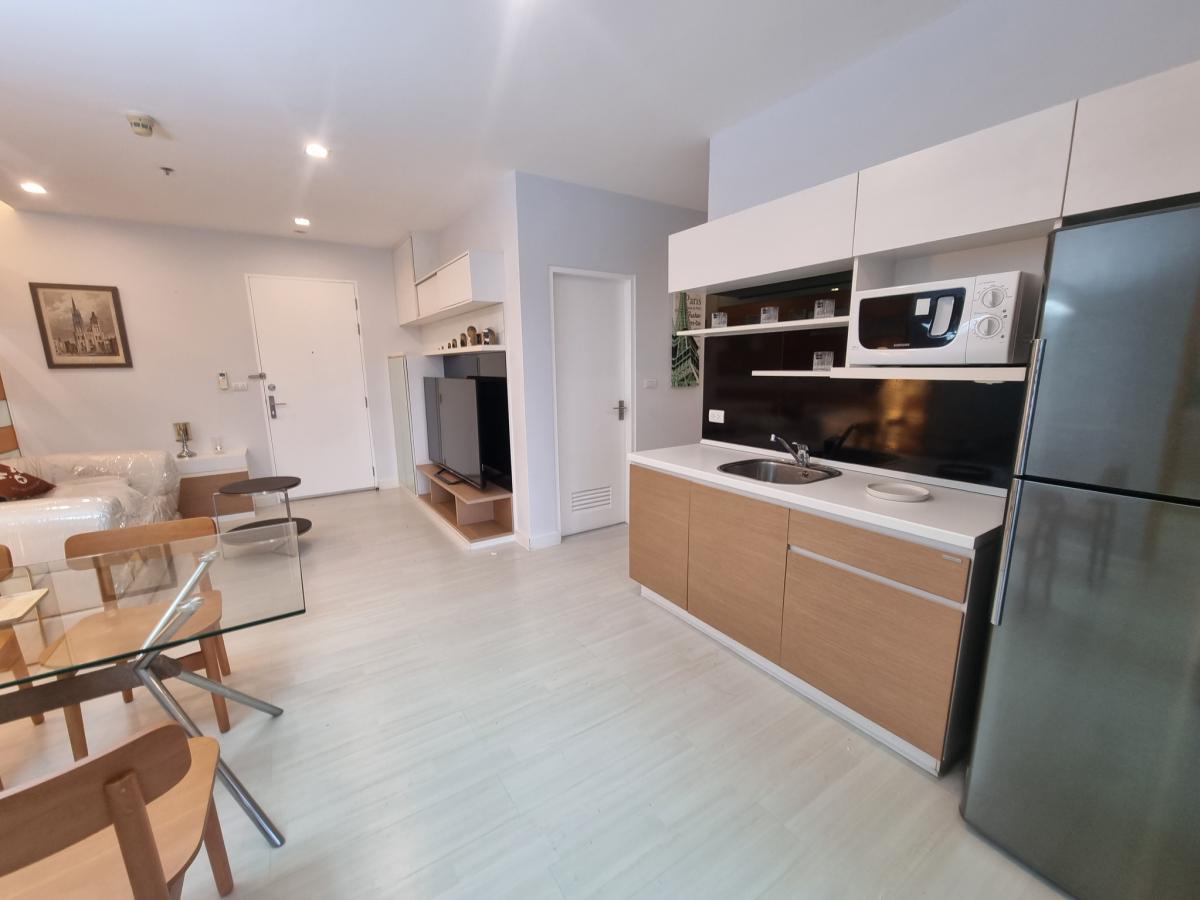 For RentCondoLadprao, Central Ladprao : 28/01/2026, Luxury condo with 2 bedrooms in the heart of Ratchada-Ladprao, next to BTS/MRT!Rent for only 30,000 THB/month, fully equipped with amenities!