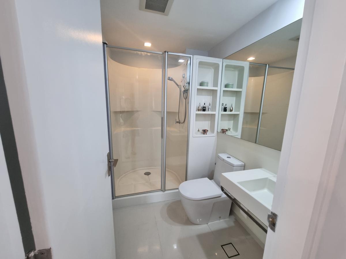For RentCondoLadprao, Central Ladprao : 28/01/2026, Luxury condo with 2 bedrooms in the heart of Ratchada-Ladprao, next to BTS/MRT!Rent for only 30,000 THB/month, fully equipped with amenities!