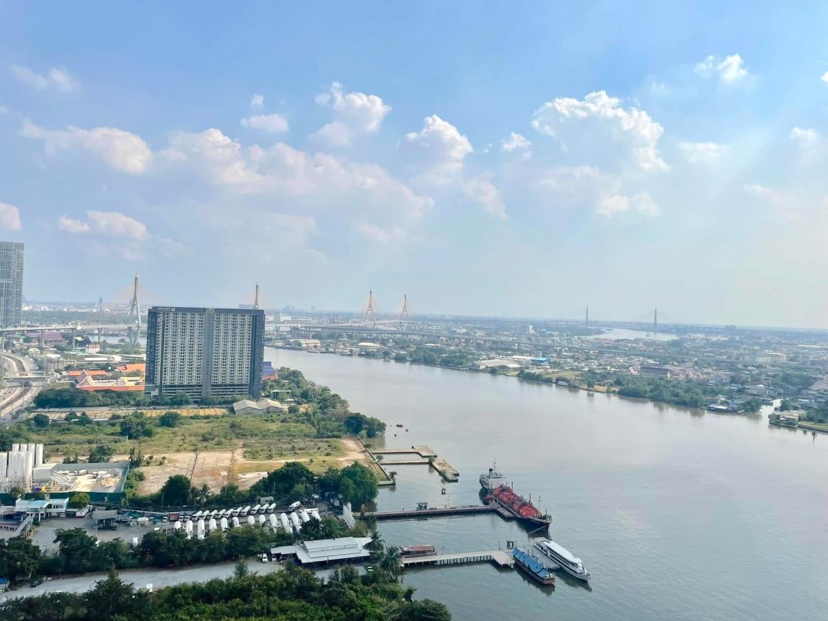 For SaleCondoRama3 (Riverside),Satupadit : Condo Lumpini Park Riverside Rama 3 2 bedrooms 65 sq.m. Comfortable living at a great price of only 5.4 million!With complete amenities, near community areas, easy decision!