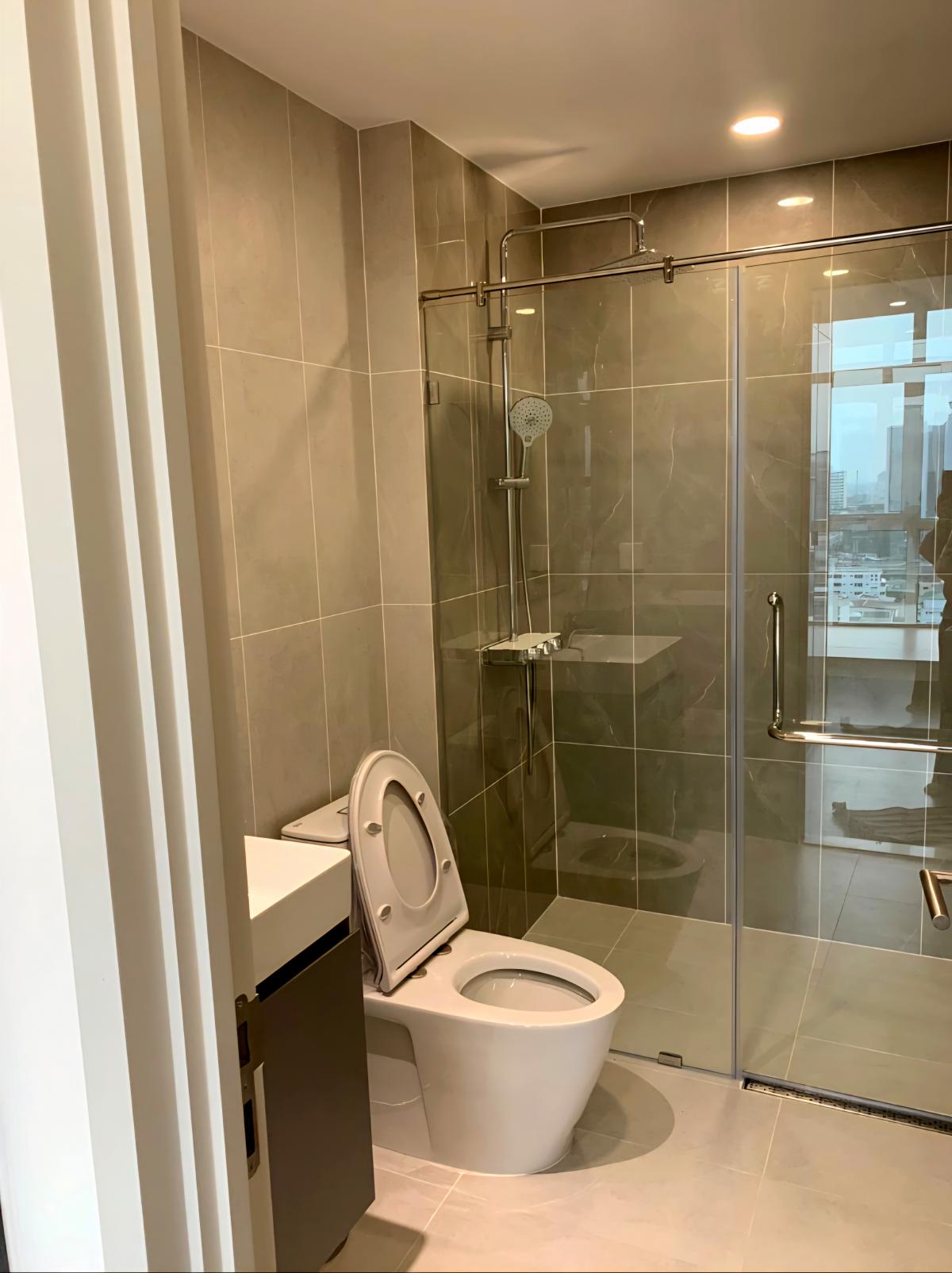 For SaleCondoSiam Paragon ,Chulalongkorn,Samyan : Condo Supalai Premier in the heart of SamyanNear BTS/MRT Samyan starting at 5.95 million, ready to move in!