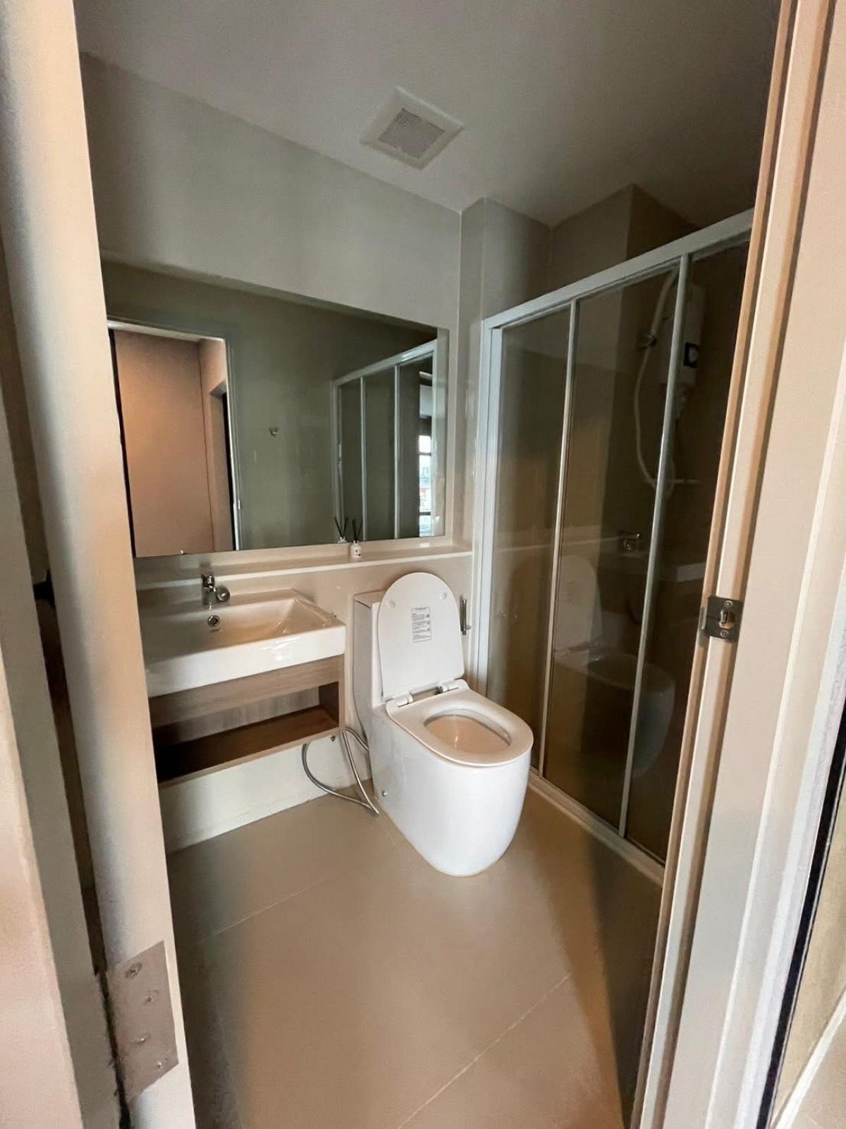 For SaleCondoRama9, Petchburi, RCA : Condo Aspire Asoke-Ratchada 1 bedroom, ready to move in, near BTS/MRT Rama 9Starting at 3.39 million, meets every lifestyle, close to famous malls and markets!