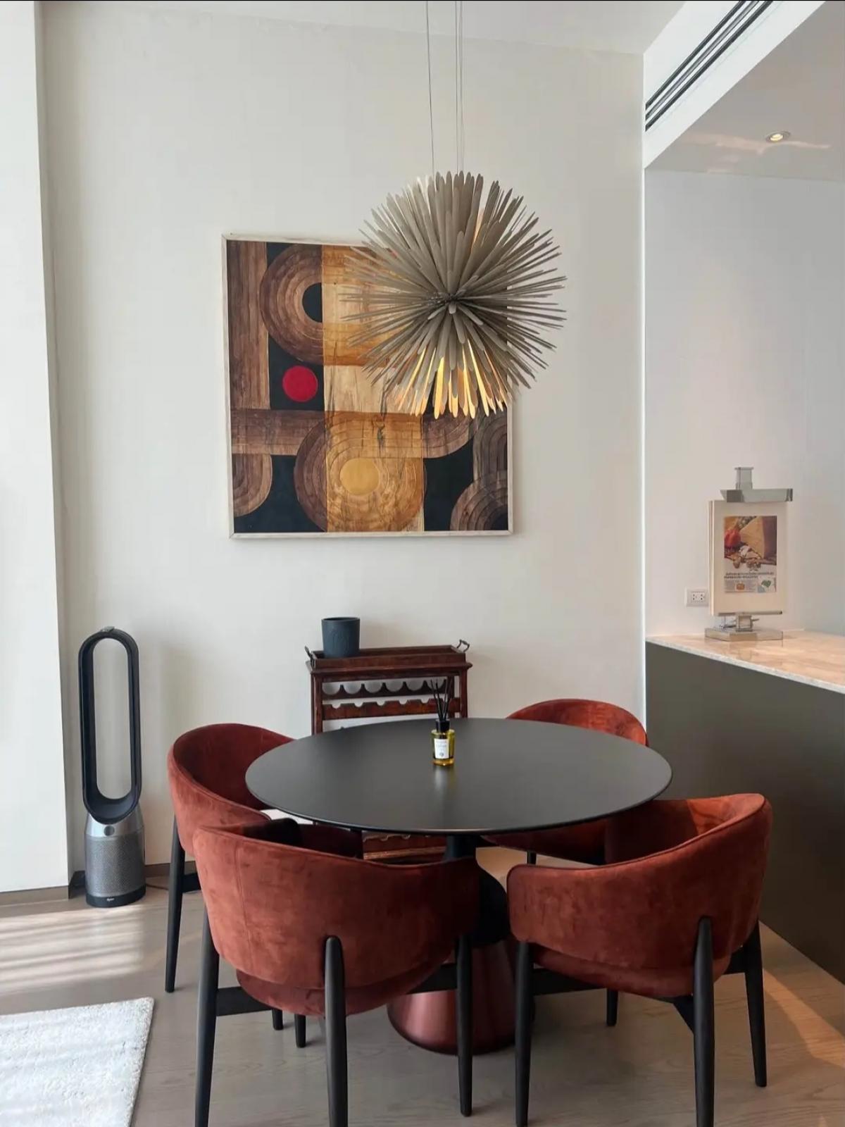 ขายคอนโดวิทยุ ชิดลม หลังสวน : 12/02/2026, รวมค่าโอนขาย/เช่า SCOPE Langsuan วิวใจกลางชิดลม 1 ห้องนอน 84 ตร.ม. คอนโดหรู พร้อมสิ่งอำนวยความสะดวกระดับ 5 ดาว ราคาพิเศษ!