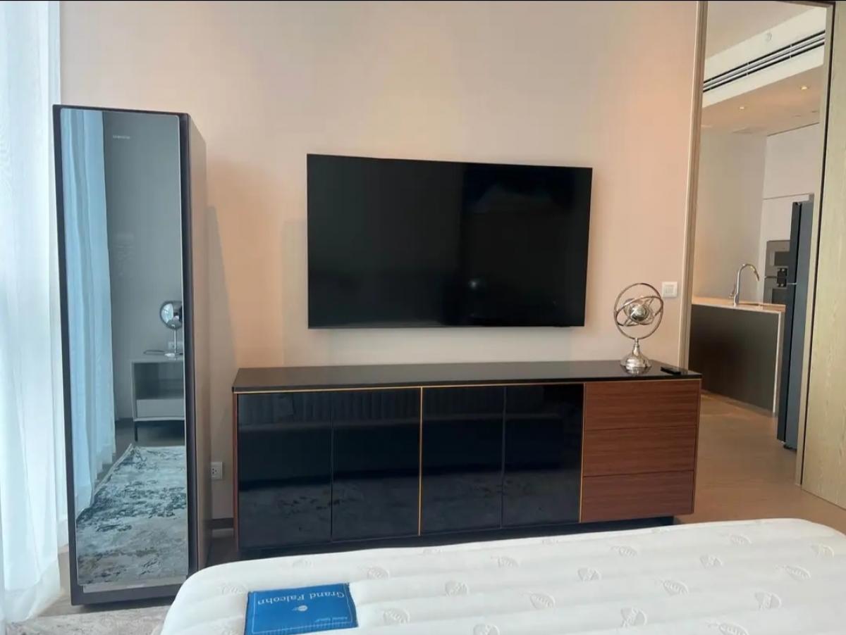 ขายคอนโดวิทยุ ชิดลม หลังสวน : 12/02/2026, รวมค่าโอนขาย/เช่า SCOPE Langsuan วิวใจกลางชิดลม 1 ห้องนอน 84 ตร.ม. คอนโดหรู พร้อมสิ่งอำนวยความสะดวกระดับ 5 ดาว ราคาพิเศษ!