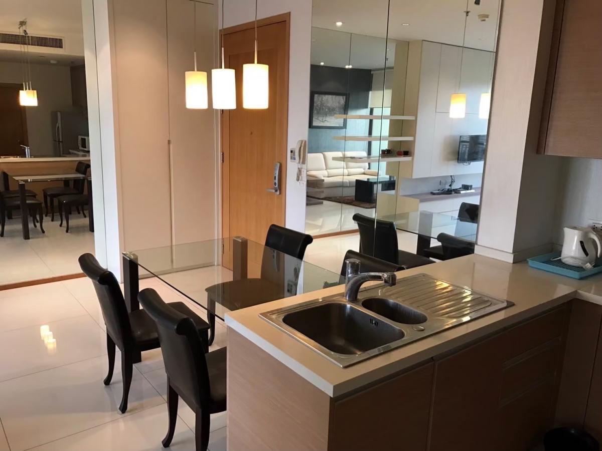 For SaleCondoSukhumvit, Asoke, Thonglor : 07/03/2026, Luxury condo ready to move in! Near BTS Phrom Phong, 65 sq.m. for only 11.69 millionThe Emporio Place offers complete amenities that meet modern lifestyle needs.