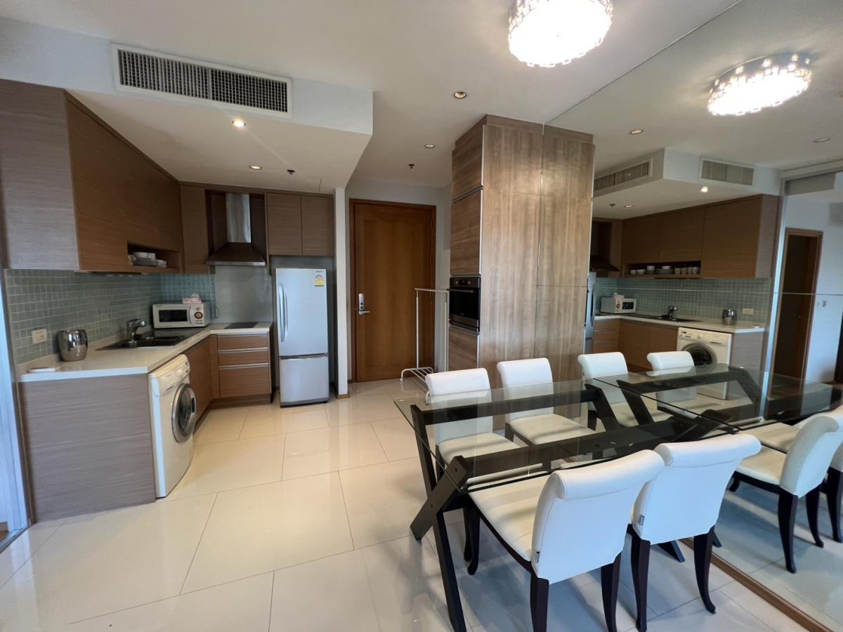 ขายคอนโดสุขุมวิท อโศก ทองหล่อ : 03/04/2026, รวมค่าโอนขายคอนโด The Emporio Place 1 นอน ใกล้ BTS พร้อมพงษ์ 
ราคา 6.9 ล้าน พร้อมสิ่งอำนวยความสะดวกครบครัน! 0642748883