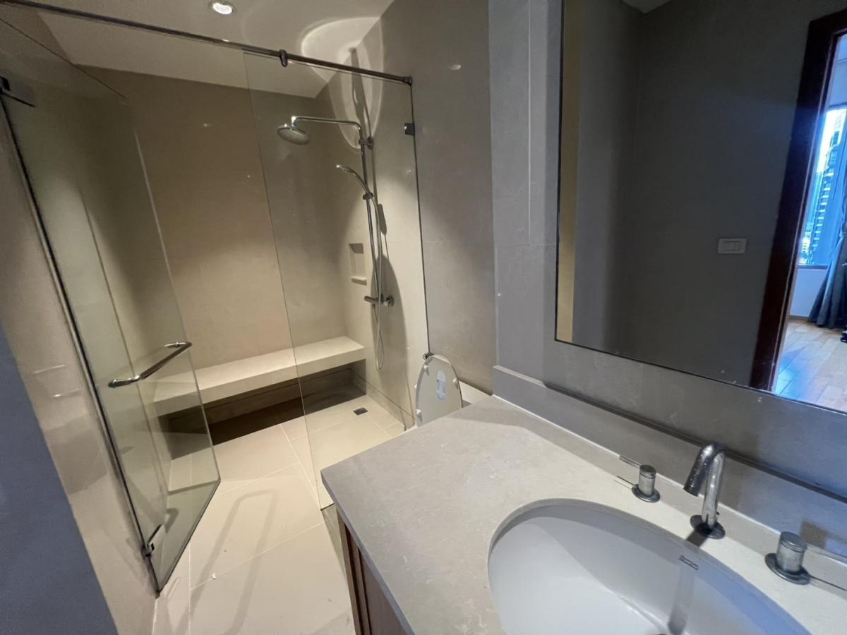 ขายคอนโดสุขุมวิท อโศก ทองหล่อ : 03/04/2026, รวมค่าโอนขายคอนโด The Emporio Place 1 นอน ใกล้ BTS พร้อมพงษ์ 
ราคา 6.9 ล้าน พร้อมสิ่งอำนวยความสะดวกครบครัน! 0642748883