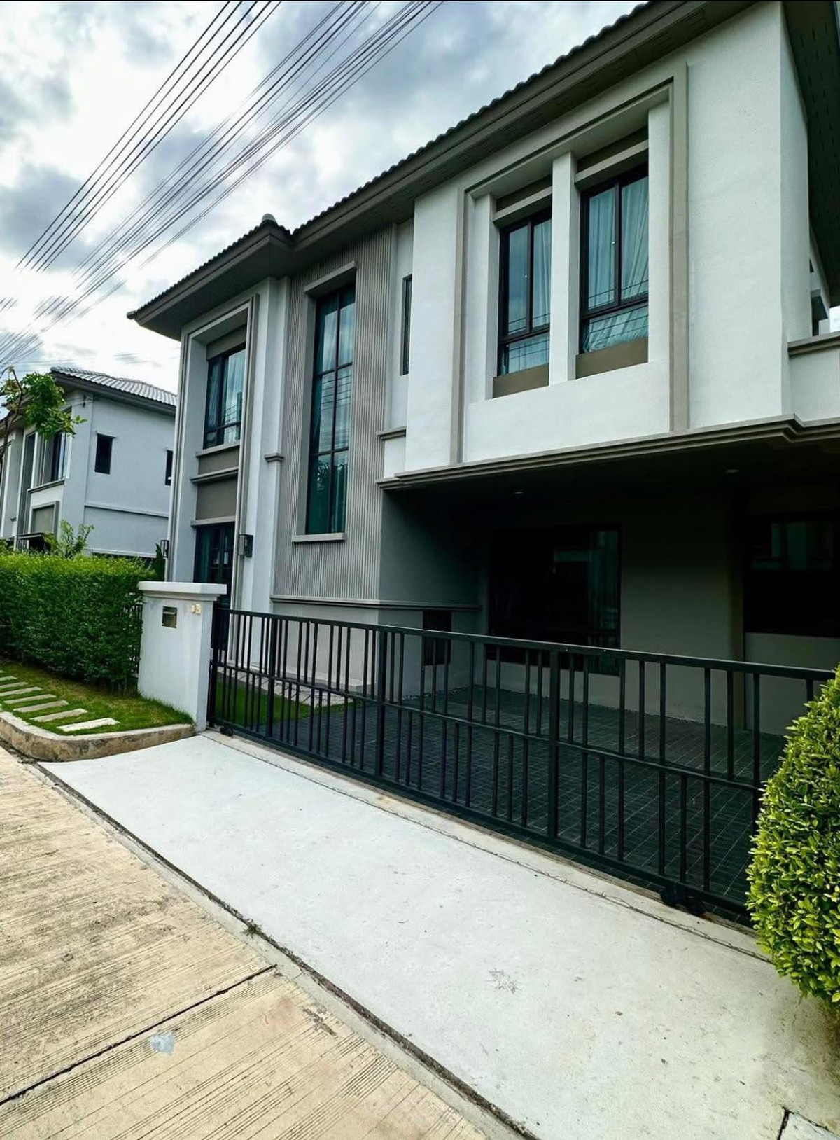 For RentHousePathum Thani,Rangsit, Thammasat : ME2500531 Luxury detached house for rent, GRANDE PLENO, Phahonyothin-Rangsit, near Bangkok University.