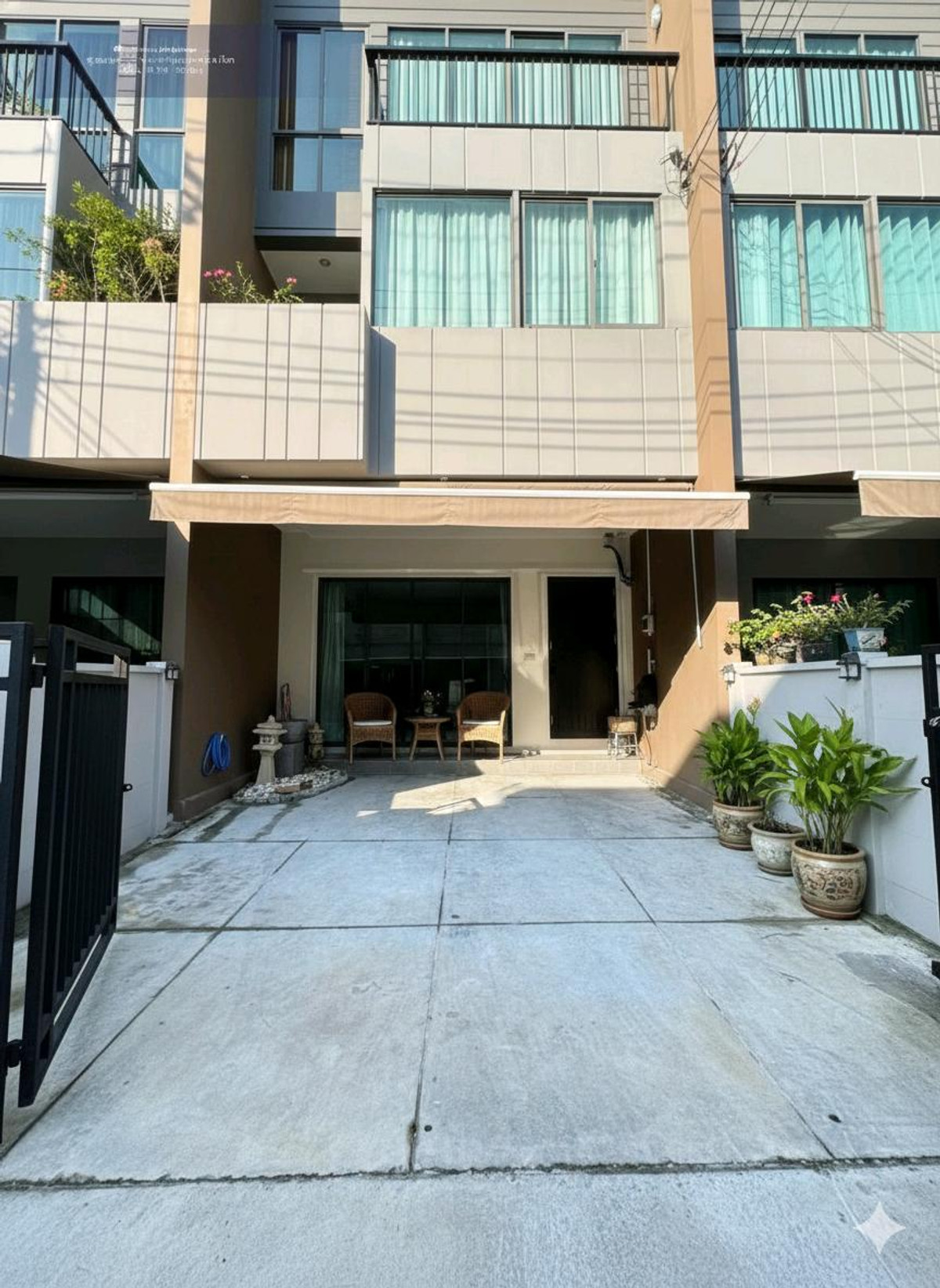 ให้เช่าทาวน์โฮมมีนบุรี-ร่มเกล้า : 💫🍃 ทาวน์โฮม 3 ชั้น พร้อมเฟอร์นิเจอร์และเครื่องใช้ไฟฟ้าครบ หิ้วกระเป๋าเข้าอยู่ได้ทันที ✨