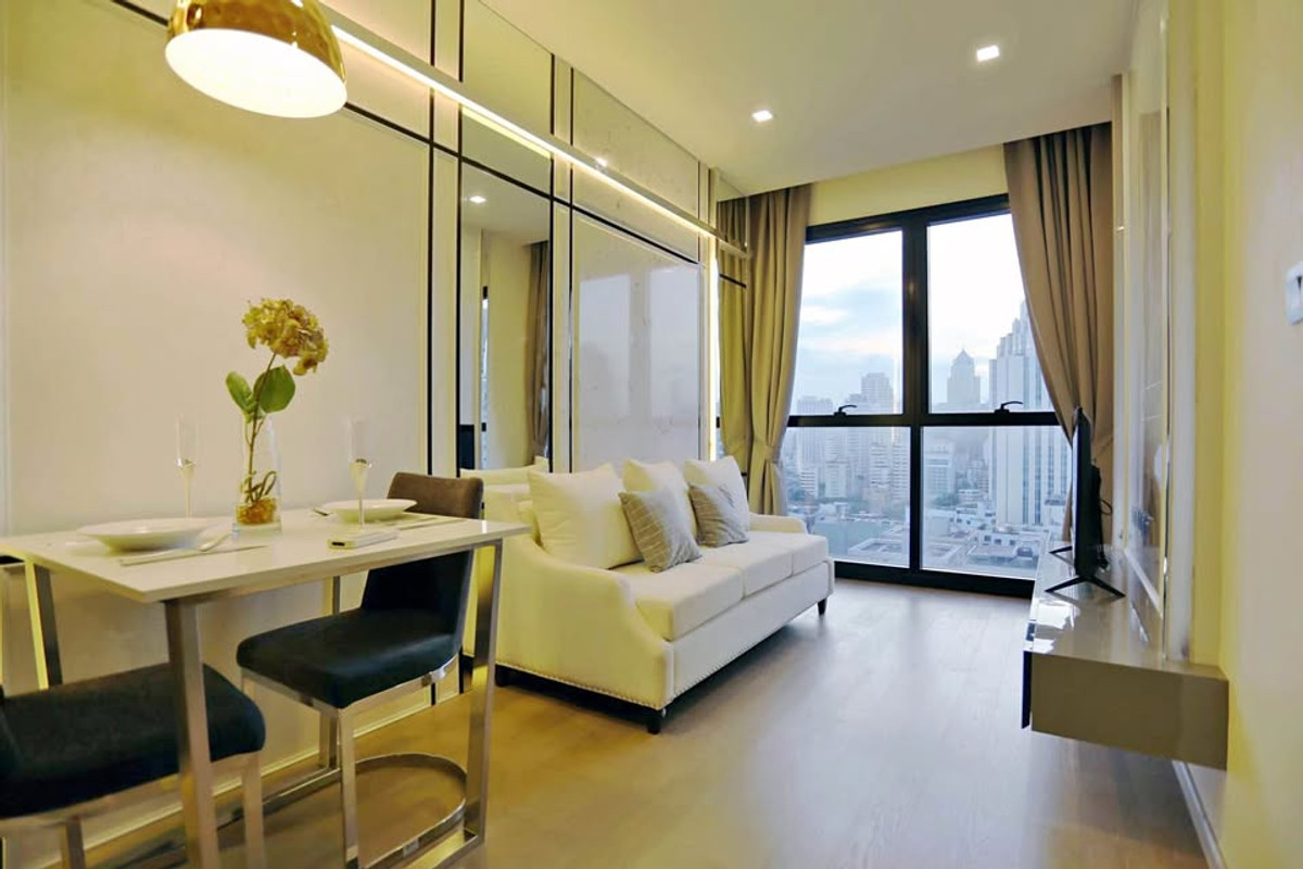 ให้เช่าคอนโดสุขุมวิท อโศก ทองหล่อ : 🔥 ให้เช่า Ashton Asoke ( แอชตัน อโศก )🔥 📍 ติด MRT สุขุมวิท 🚆เดินทางสะดวก