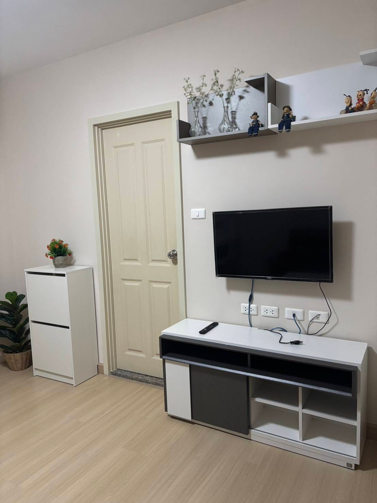 For SaleCondoRama9, Petchburi, RCA : 🔥 Urgent sale Supalai Veranda Rama 9 📏 Size 38 sq m. | 1 bedroom 💰 Selling price only 2.85 million baht