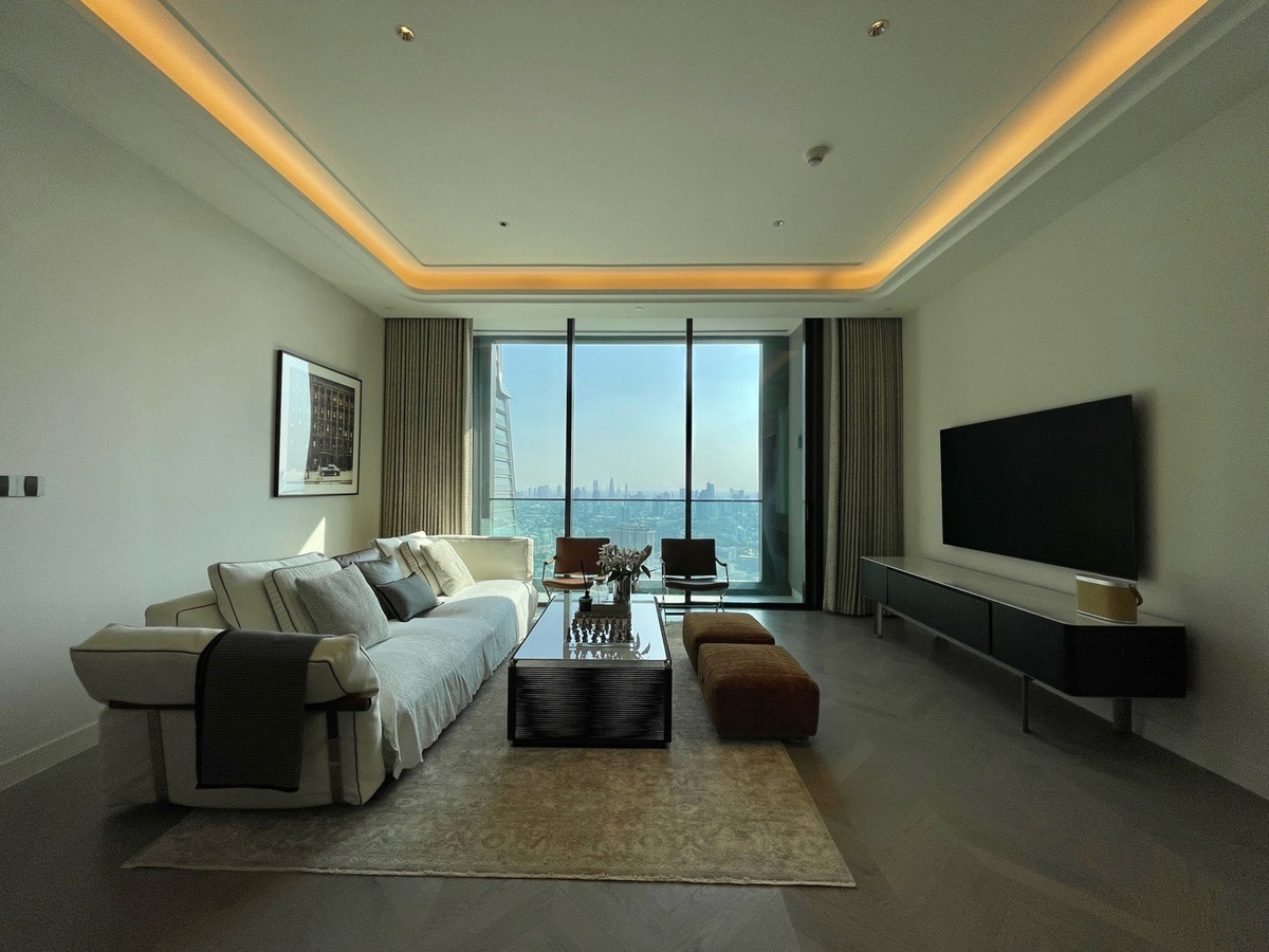 For RentCondoWitthayu, Chidlom, Langsuan, Ploenchit : For rent ONE89 WIRELESS Condo at One Bangkok, fully furnished, ready to move in. Near MRT Lumpini and BTS Ploenchit