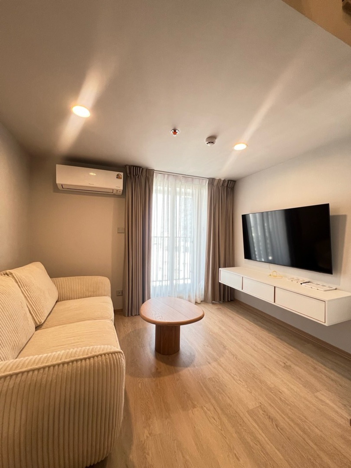 ให้เช่าคอนโดสยาม จุฬา สามย่าน : ให้เช่า 1 ห้องนอน ไซส์ใหญ่ ขนาด 41 ตรม. เฟอร์ฯครบ Culture Chula ใกล้จุฬาฯ 