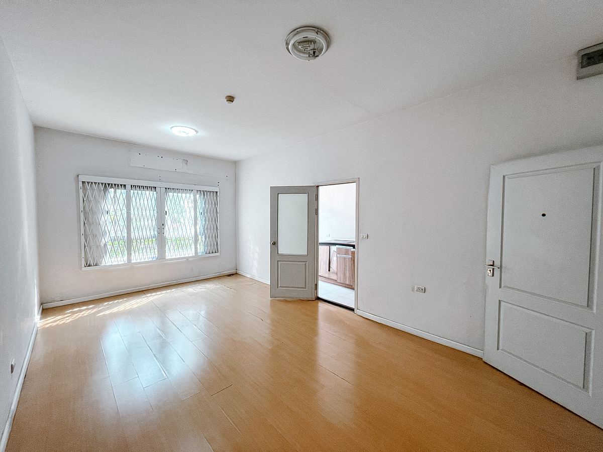 ขายคอนโดเสรีไทย-นิด้า : 🏢624 คอนโดเลต ลาดพร้าว ใกล้รถไฟฟ้าสายสีเหลือง 