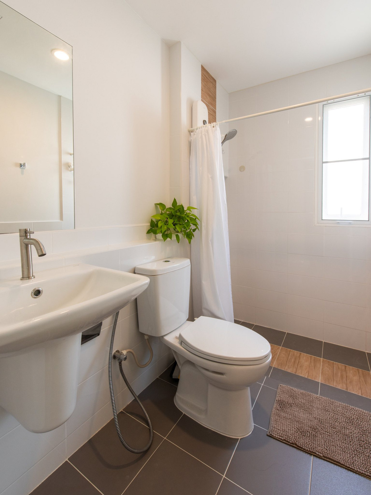 For RentSamut Prakan,Samrong : RH010726 For rent, 2-story semi-detached house, 3 bedrooms at Grande Pleno Mega Bangna, next to Mega Bangna.