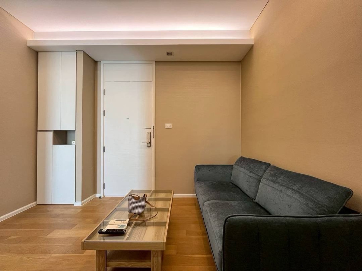 For RentCondoLadprao, Central Ladprao : For rent urgently ‼️Condo The Saint Residences (The Saint Residences), location at Lat Phrao intersection, near BTS and MRT.